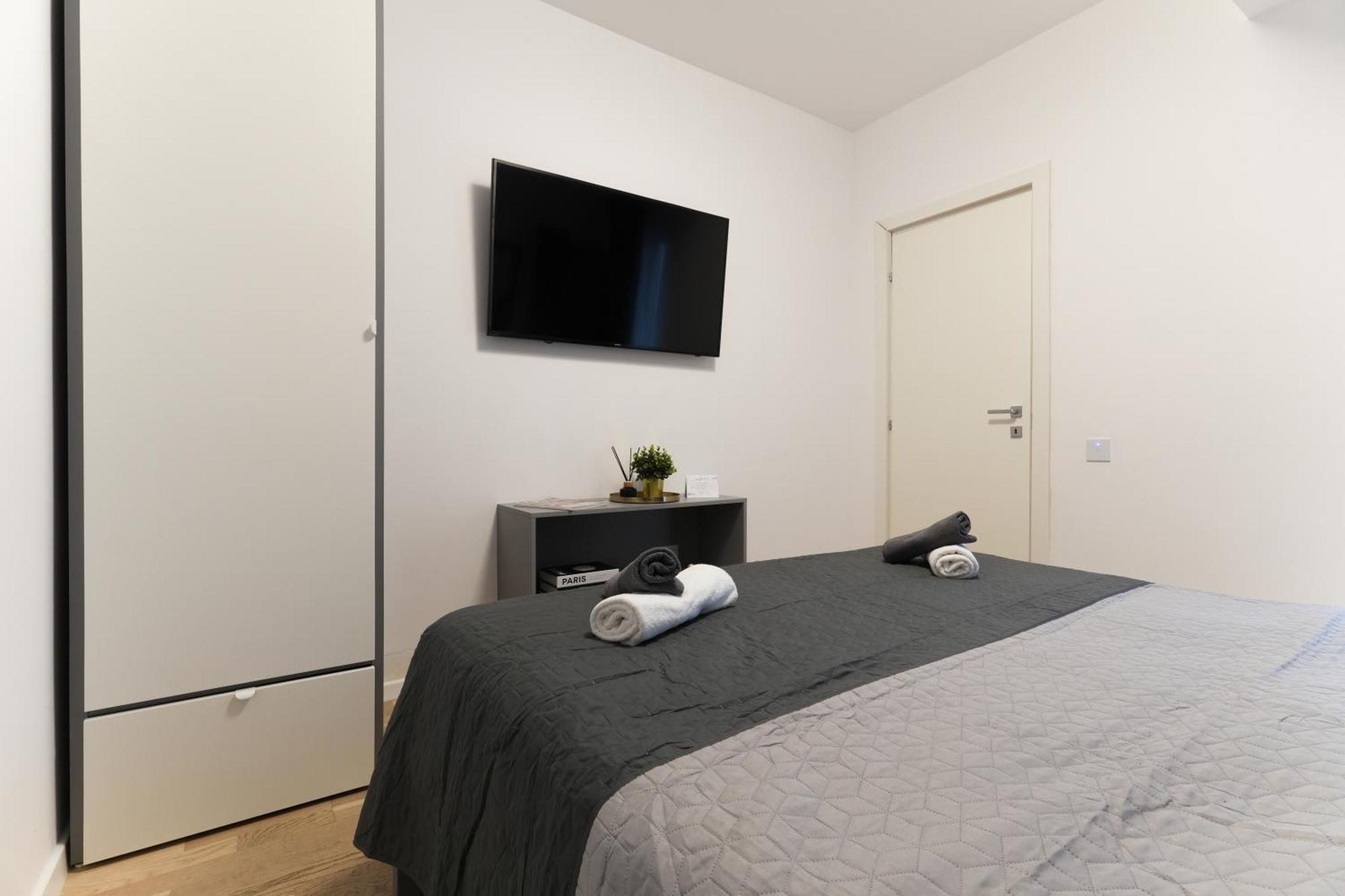 Ana - Cozy & Quiet Apt With Balcony & Garden View Бухарест Экстерьер фото