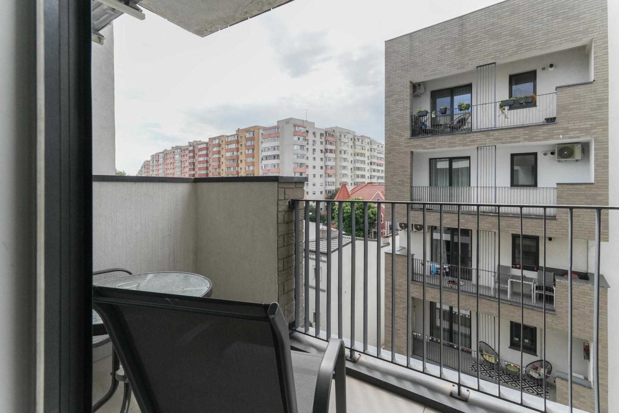 Ana - Cozy & Quiet Apt With Balcony & Garden View Бухарест Экстерьер фото